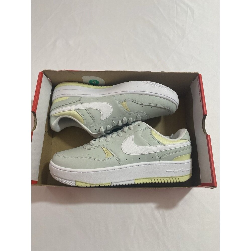 New Women’s Size 11 Light Silver Nike Gamma Force Tennis Shoes DX9176 002